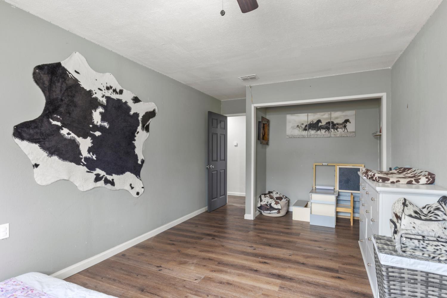 Lincoln, California, 95648, United States, 4 Bedrooms Bedrooms, ,2 BathroomsBathrooms,Residential,For Sale,1999522