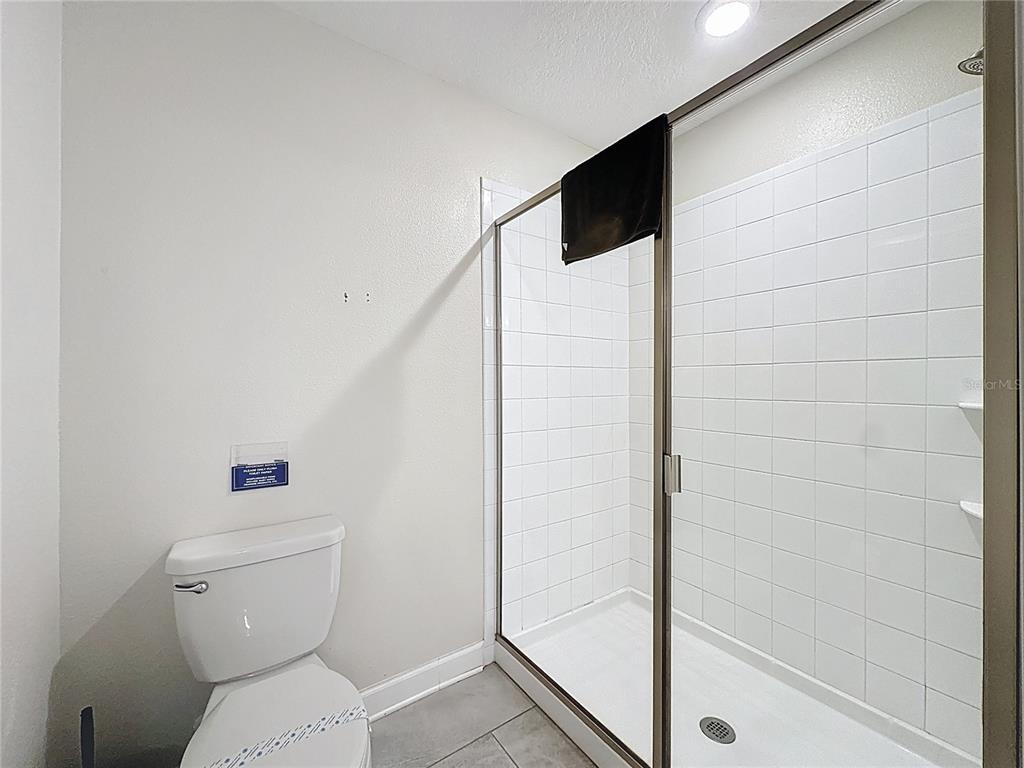 Davenport, Florida, 33896, United States, 8 Bedrooms Bedrooms, ,5 BathroomsBathrooms,Residential,For Sale,1992116