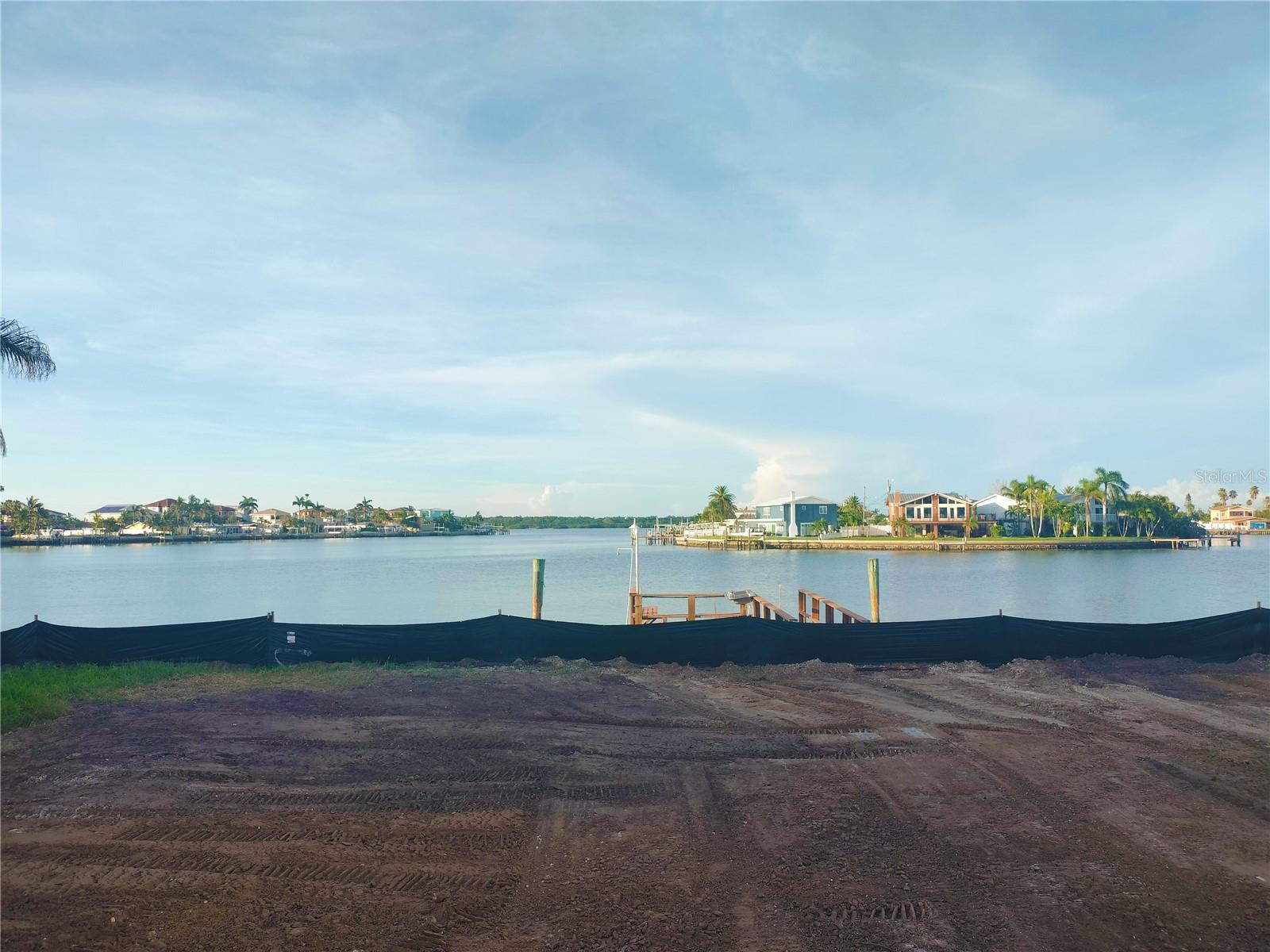 REDINGTON BEACH, Florida, 33708, United States, 1 Bedroom Bedrooms, ,1 BathroomBathrooms,Residential,For Sale,1731991