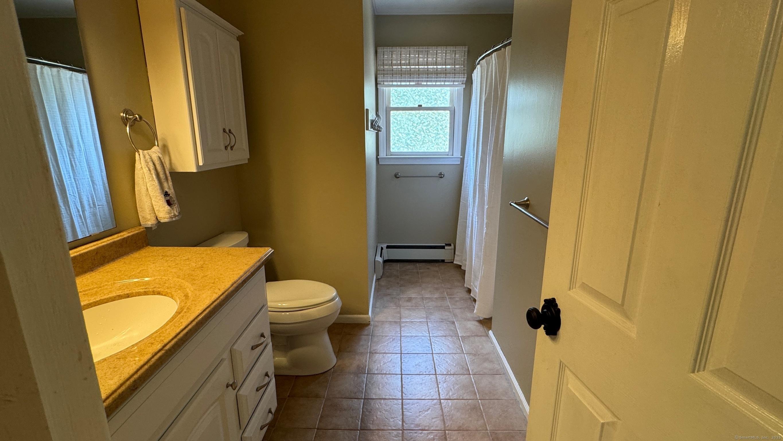 Guilford, Connecticut, 06437, United States, 4 Bedrooms Bedrooms, ,3 BathroomsBathrooms,Residential,For Sale,1938049