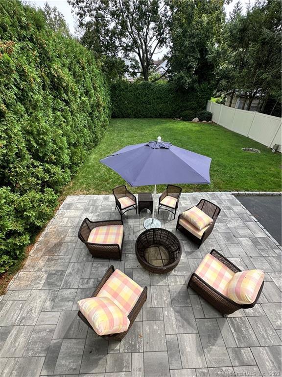 Stamford, Connecticut, 06905, United States, 2 Bedrooms Bedrooms, ,3 BathroomsBathrooms,Residential,For Sale,1987765