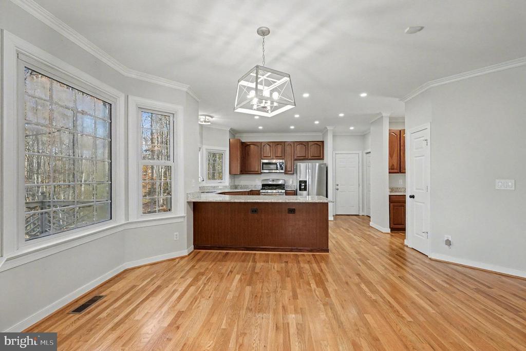 Fredericksburg, Virginia, 22407, United States, 4 Bedrooms Bedrooms, ,3 BathroomsBathrooms,Residential,For Sale,1991139