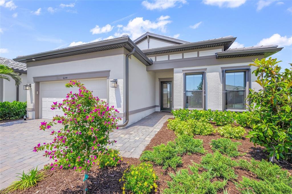 Nokomis, Florida, 34275, United States, 3 Bedrooms Bedrooms, ,2 BathroomsBathrooms,Residential,For Sale,1829578