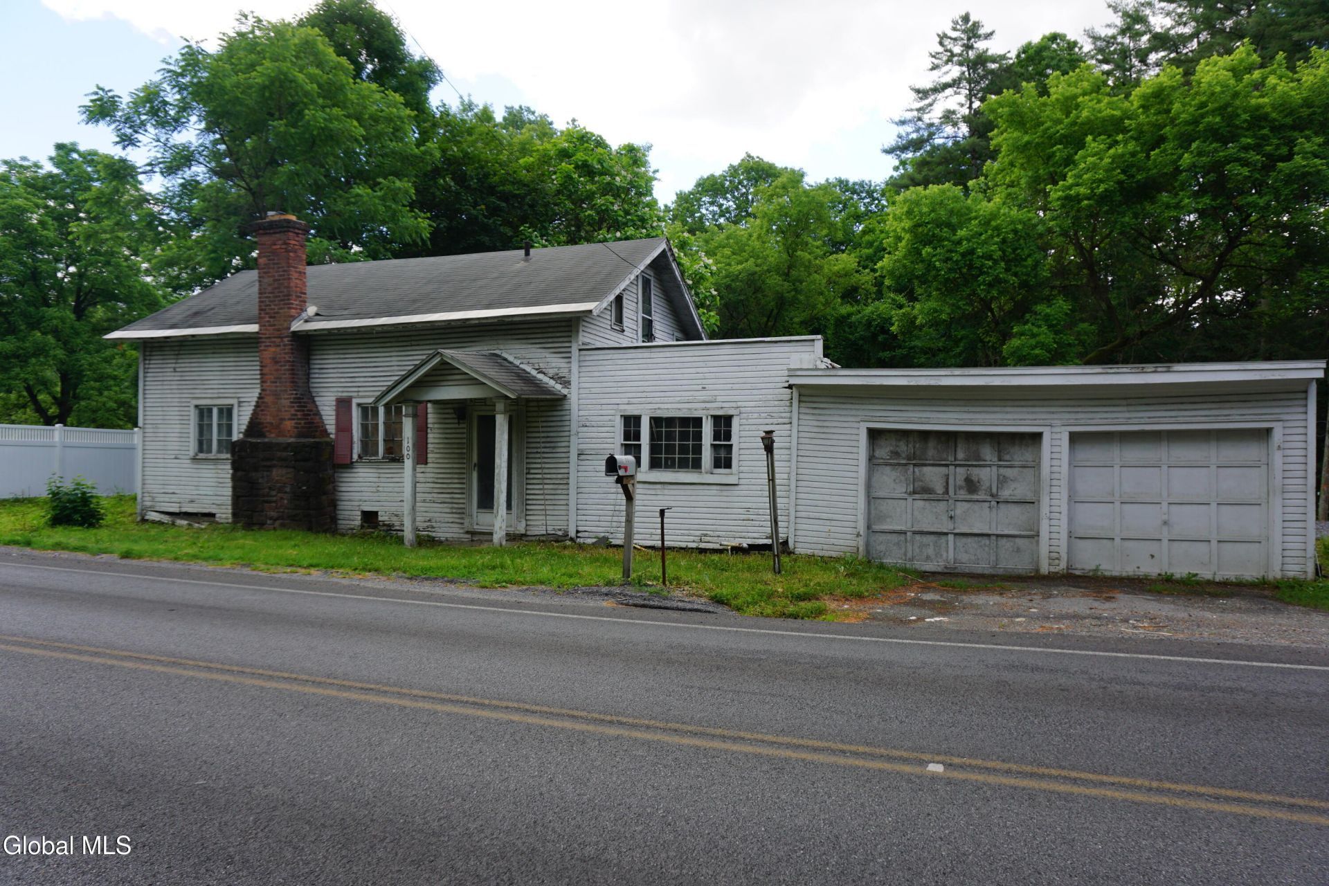 Brook Rd, Saratoga Springs, NY 12866