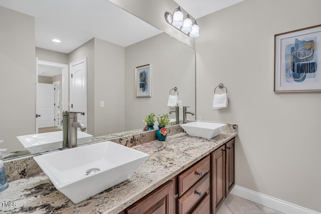Chapel Hill, North Carolina, 27517, United States, 4 Bedrooms Bedrooms, ,5 BathroomsBathrooms,Residential,For Sale,1757779