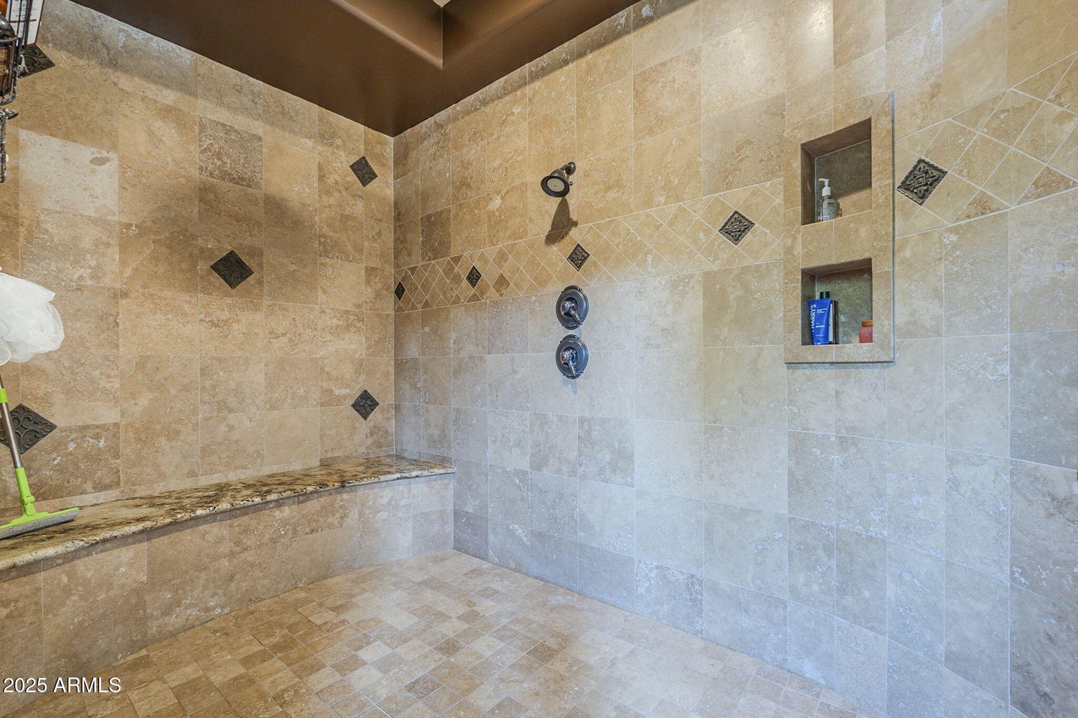 Queen Creek, Arizona, 85142, United States, 4 Bedrooms Bedrooms, ,5 BathroomsBathrooms,Residential,For Sale,1984232