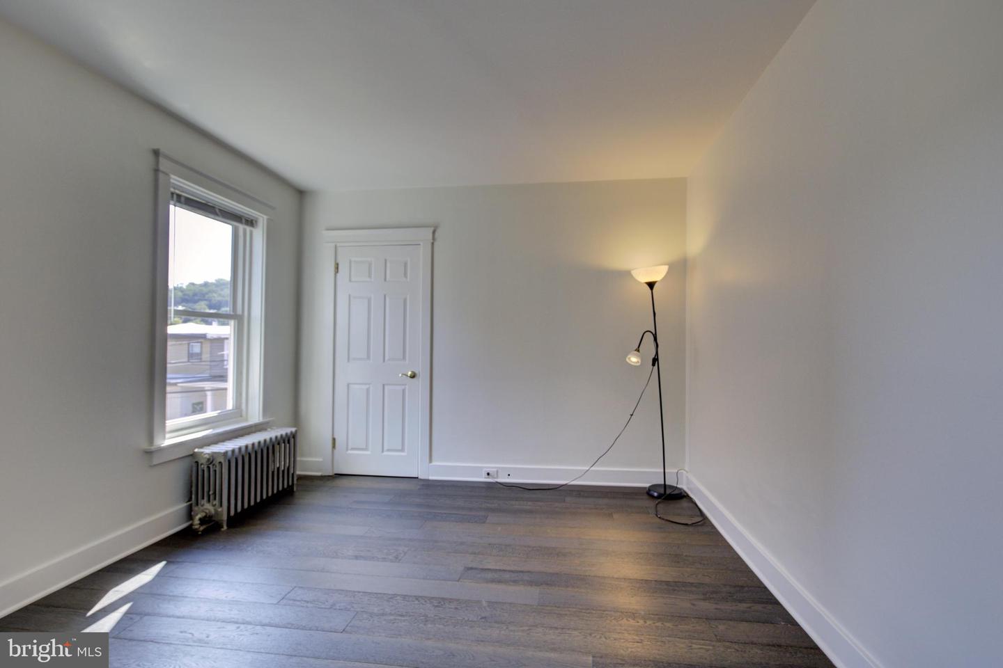 Conshohocken, Pennsylvania, 19428, United States, 4 Bedrooms Bedrooms, ,3 BathroomsBathrooms,Residential,For Sale,1950809