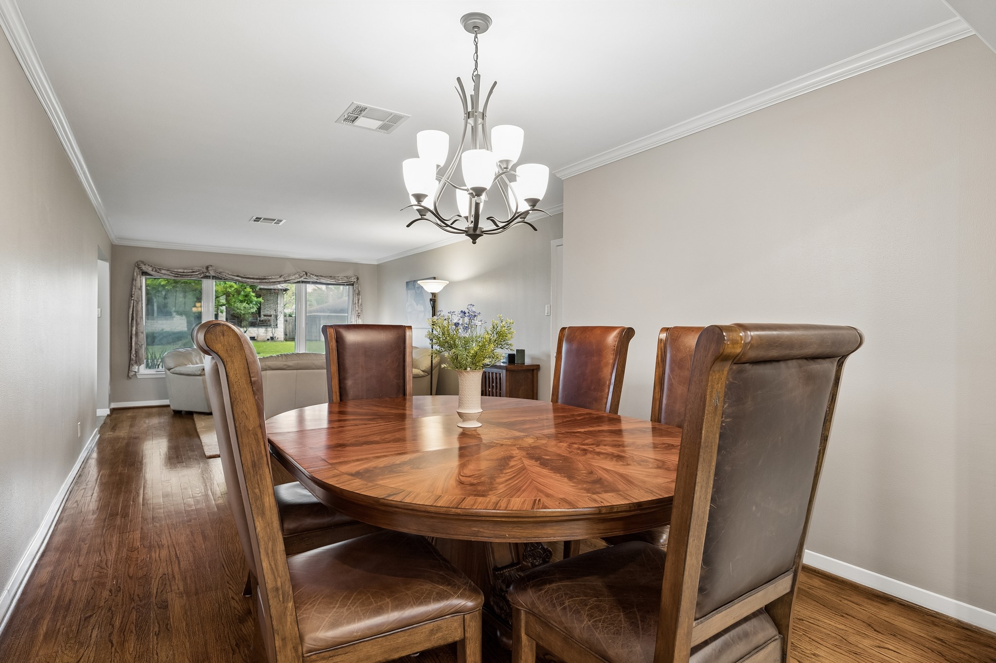  3427 Gannett Street - 物件實景