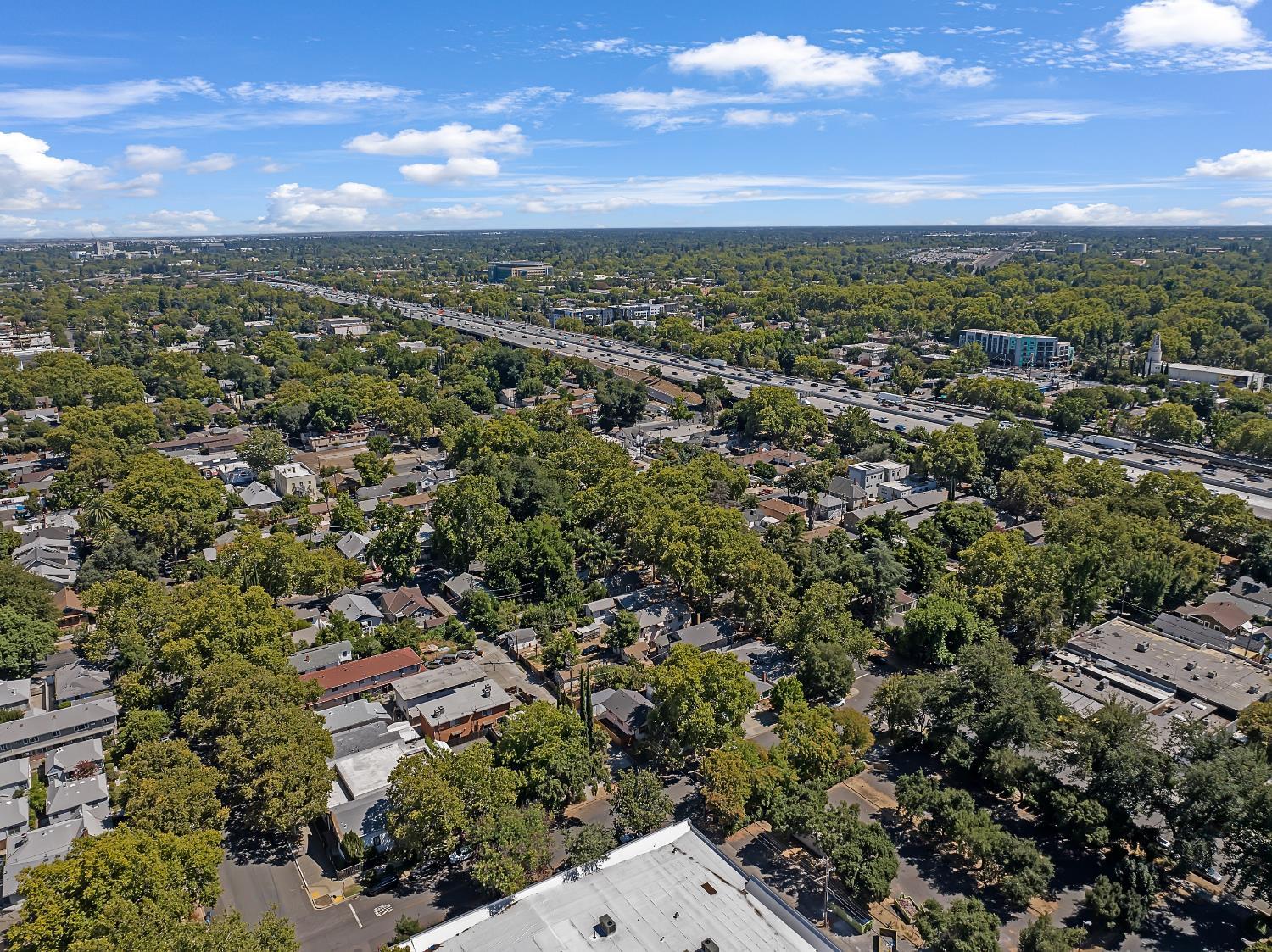 Sacramento, California, 95818, United States, 2 Bedrooms Bedrooms, ,1 BathroomBathrooms,Residential,For Sale,1975469