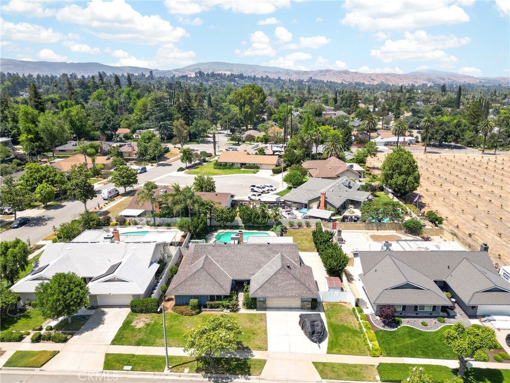 Redlands, California, 92373, United States, 4 Bedrooms Bedrooms, ,2 BathroomsBathrooms,Residential,For Sale,2048890