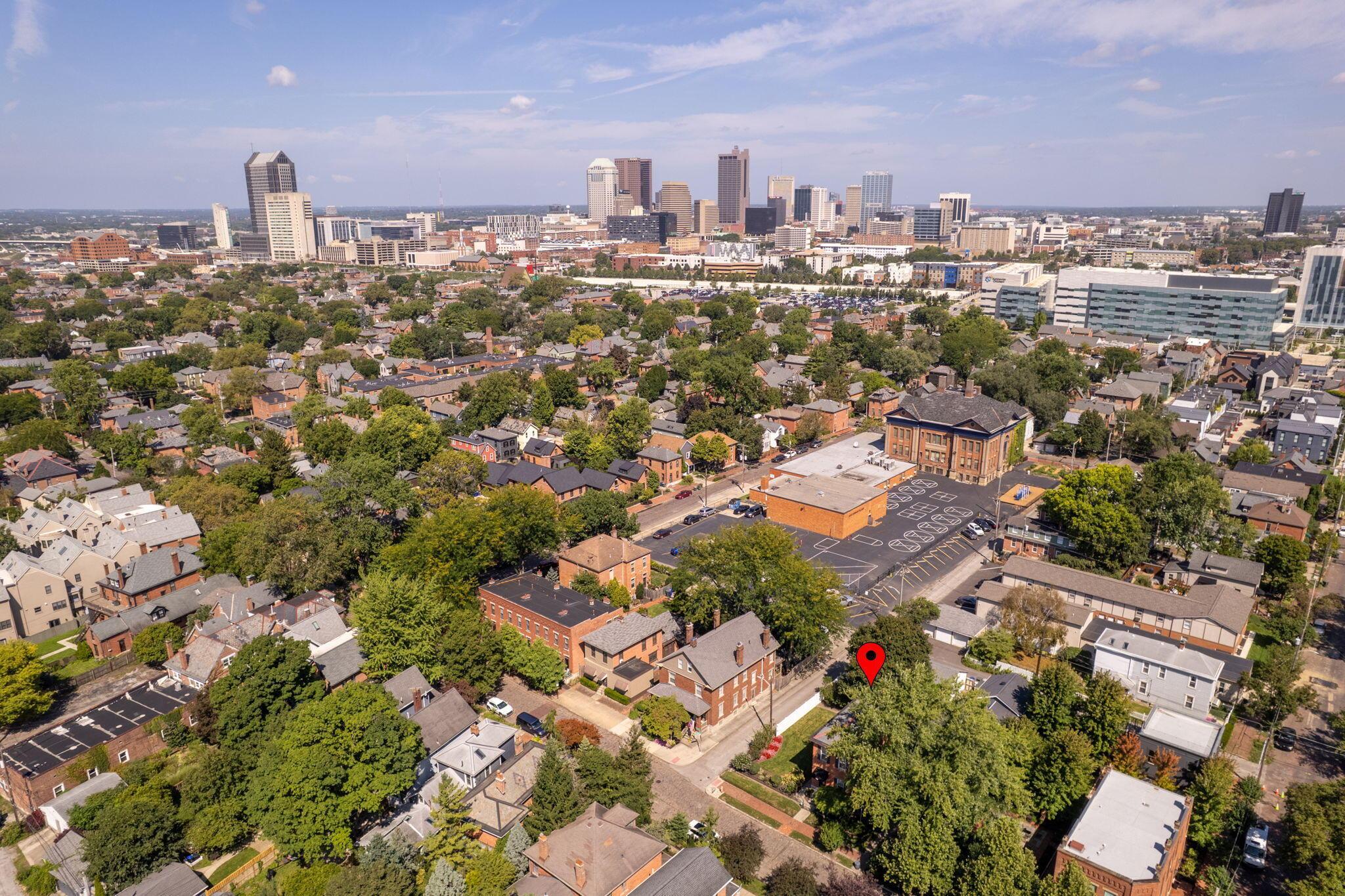  390 E Sycamore Street - 物件實景