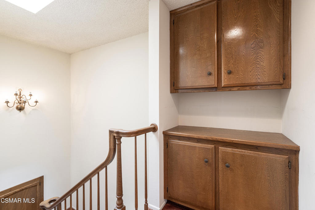 Calabasas, California, 91302, United States, 3 Bedrooms Bedrooms, ,3 BathroomsBathrooms,Residential,For Sale,1980922