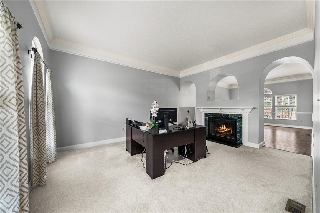 Pine Twp, Pennsylvania, 16046, United States, 5 Bedrooms Bedrooms, ,6 BathroomsBathrooms,Residential,For Sale,1989507