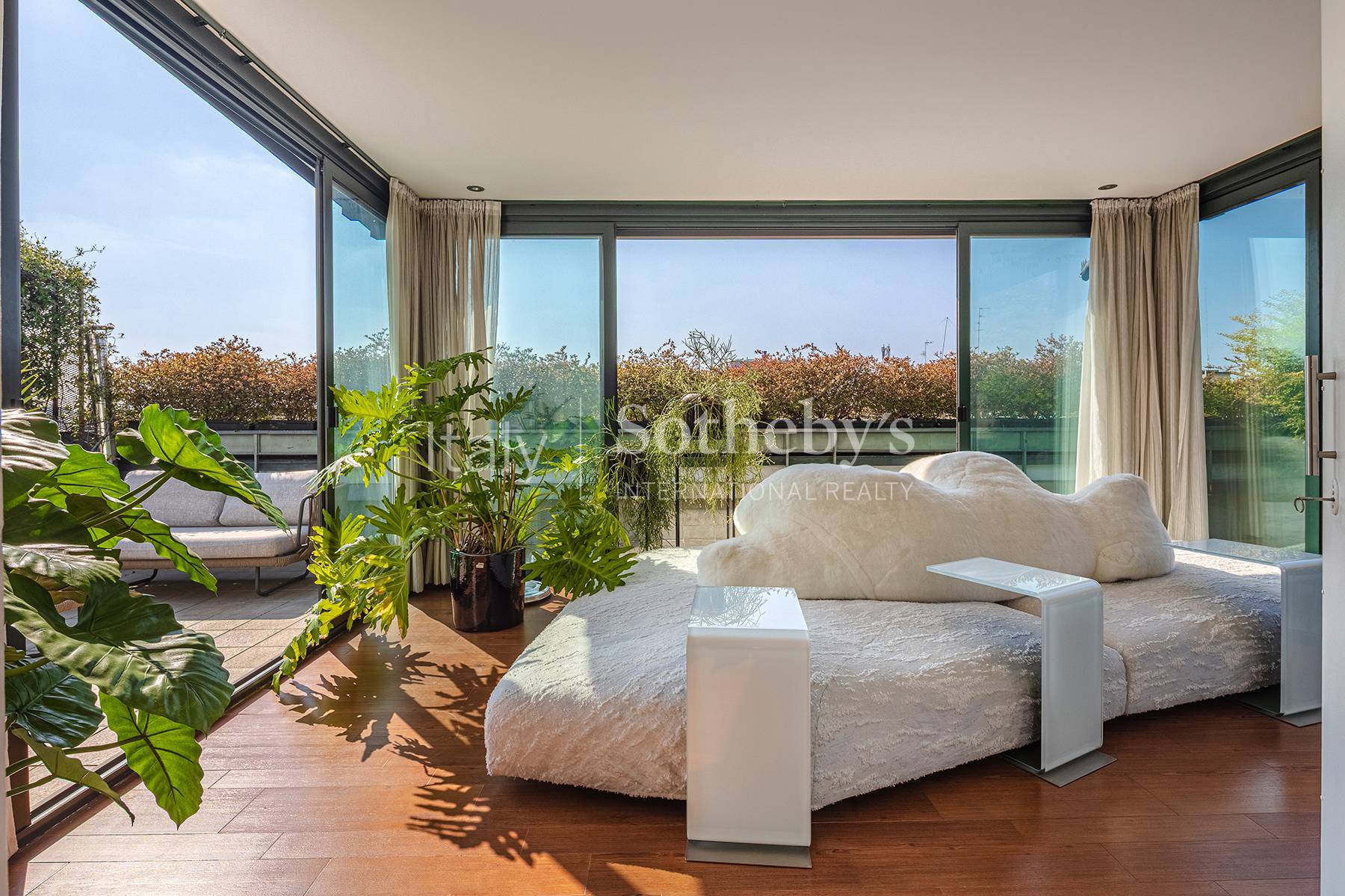  Prestigious penthouse with terrace steps from Montenapoleone - 物件實景