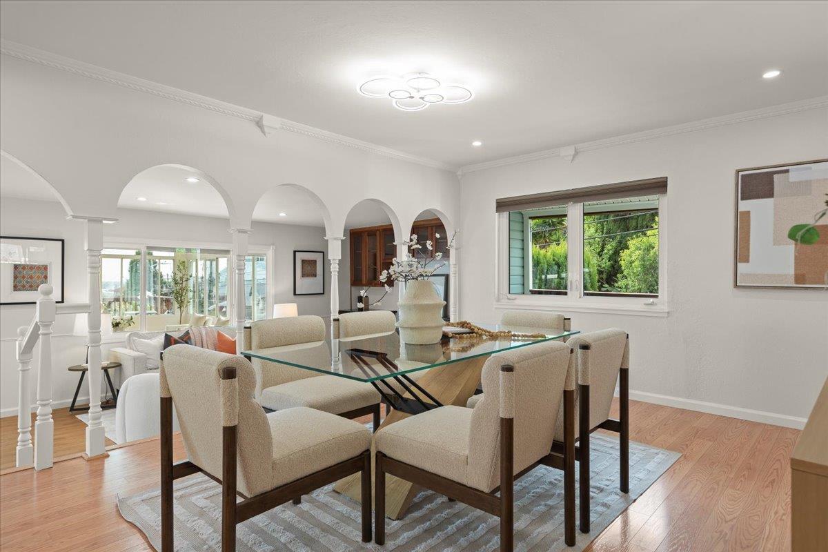 Castro Valley, California, 94546, United States, 4 Bedrooms Bedrooms, ,3 BathroomsBathrooms,Residential,For Sale,1989178