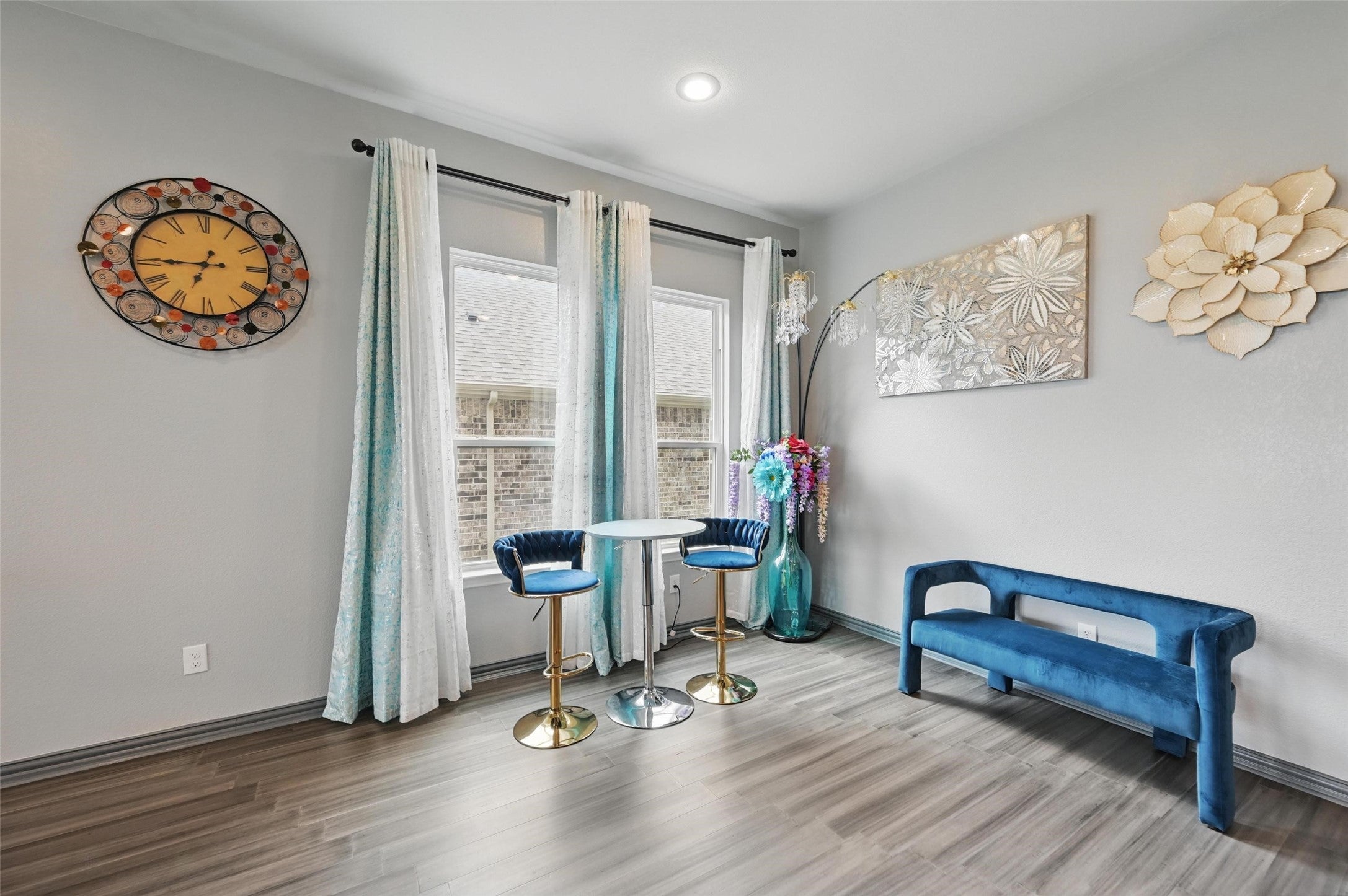 Fort Worth, Texas, 76052, United States, 4 Bedrooms Bedrooms, ,4 BathroomsBathrooms,Residential,For Sale,1980397