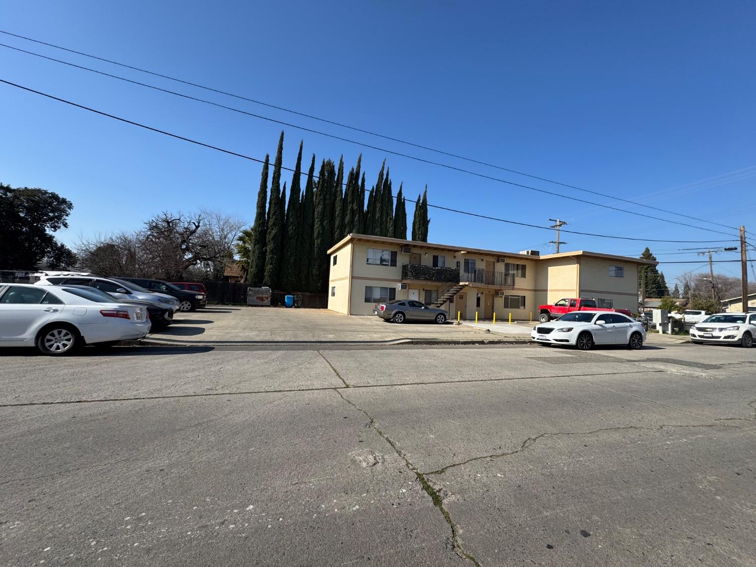 Yuba City, California, 95991111-4430, United States, 12 Bedrooms Bedrooms, ,6 BathroomsBathrooms,Residential,For Sale,1941995