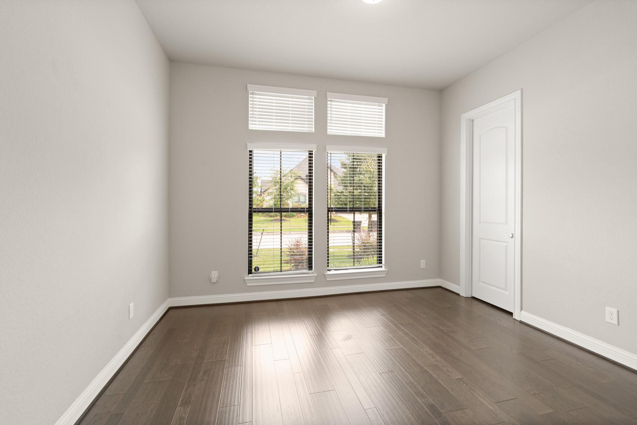 Katy, Texas, 77494, United States, 4 Bedrooms Bedrooms, ,3 BathroomsBathrooms,Residential,For Sale,1903819