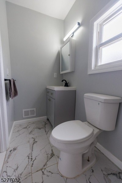 North Plainfield Boro, New Jersey, 07060-4003, United States, 4 Bedrooms Bedrooms, ,2 BathroomsBathrooms,Residential,For Sale,1982081