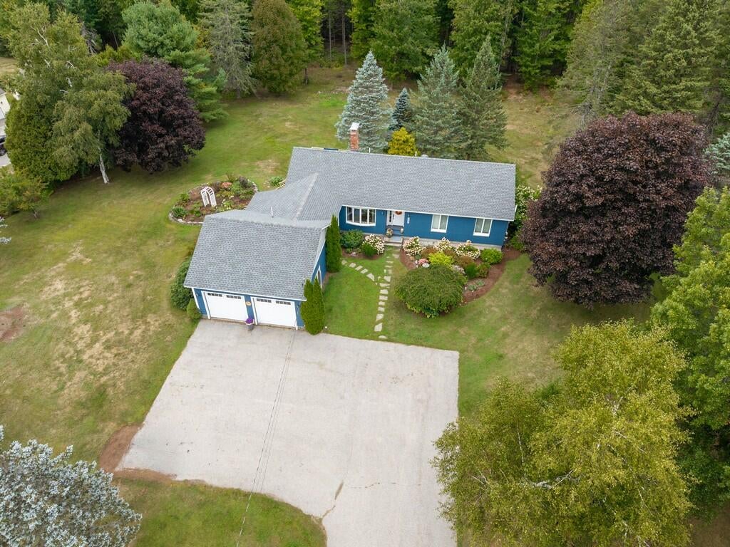 Skyway Vly, Hermon, ME 04401 #1