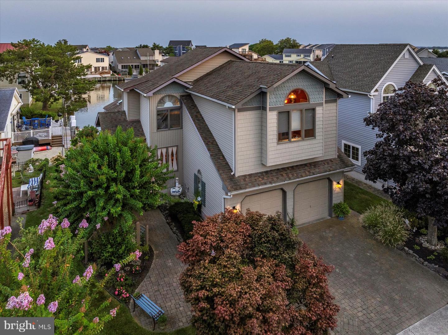 Ocean City, Maryland, 21842, United States, 4 Bedrooms Bedrooms, ,3 BathroomsBathrooms,Residential,For Sale,1942171