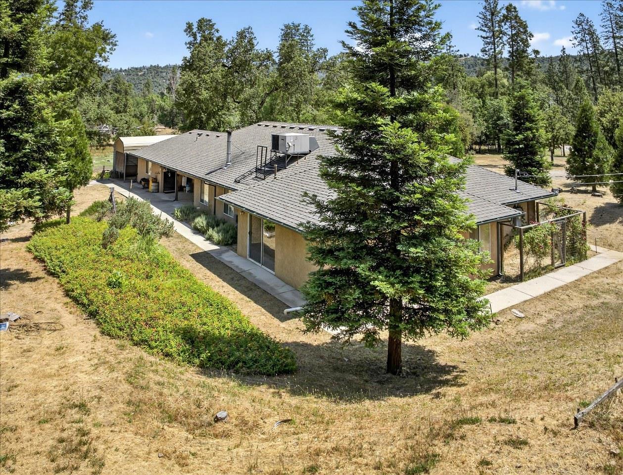 Oakhurst, California, 93644, United States, 4 Bedrooms Bedrooms, ,2 BathroomsBathrooms,Residential,For Sale,1922823
