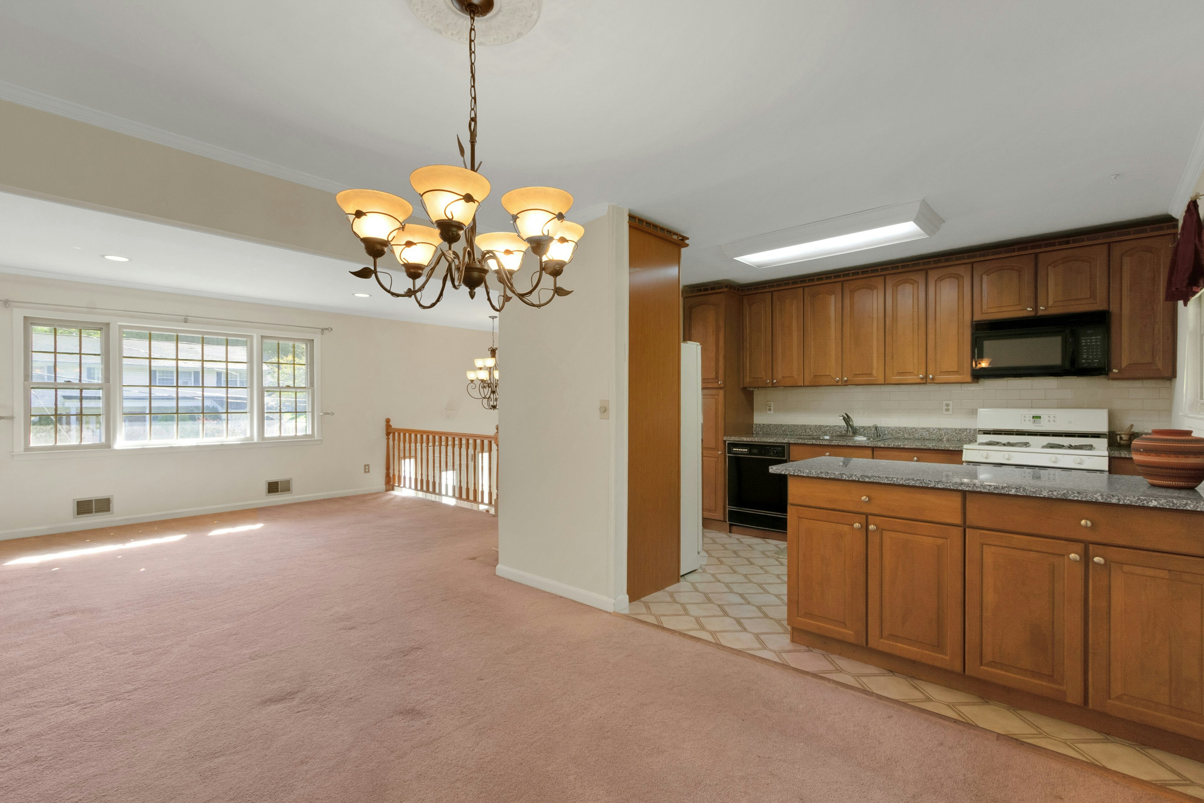  5 Downstream Drive, Mount Olive, NJ 07836 - 物件實景