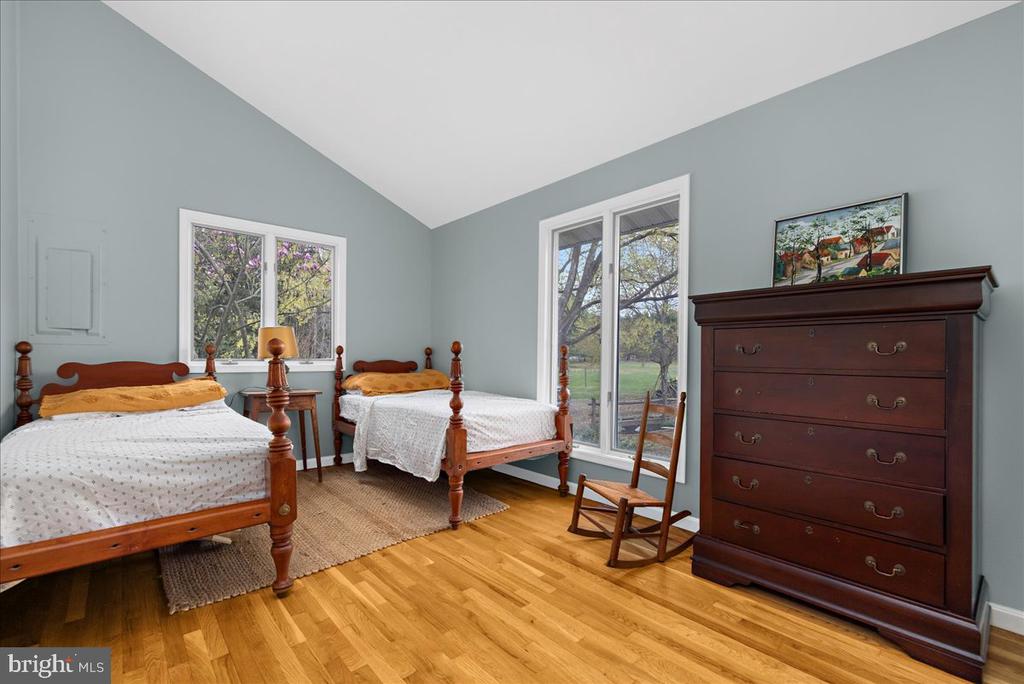 Chestertown, Maryland, 21620, United States, 2 Bedrooms Bedrooms, ,2 BathroomsBathrooms,Residential,For Sale,1857344
