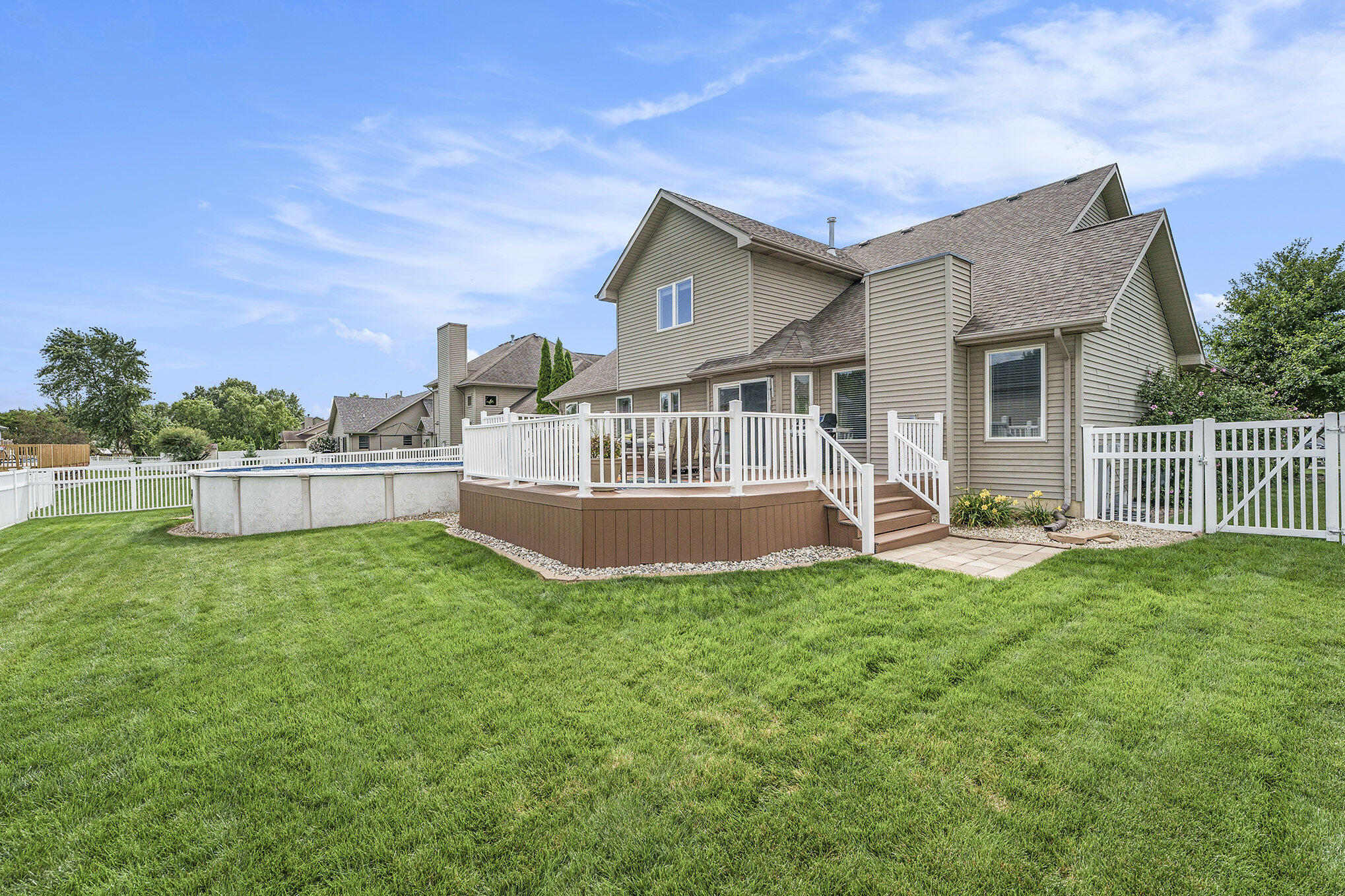 Dyer, Indiana, 46311, United States, 4 Bedrooms Bedrooms, ,4 BathroomsBathrooms,Residential,For Sale,1922774