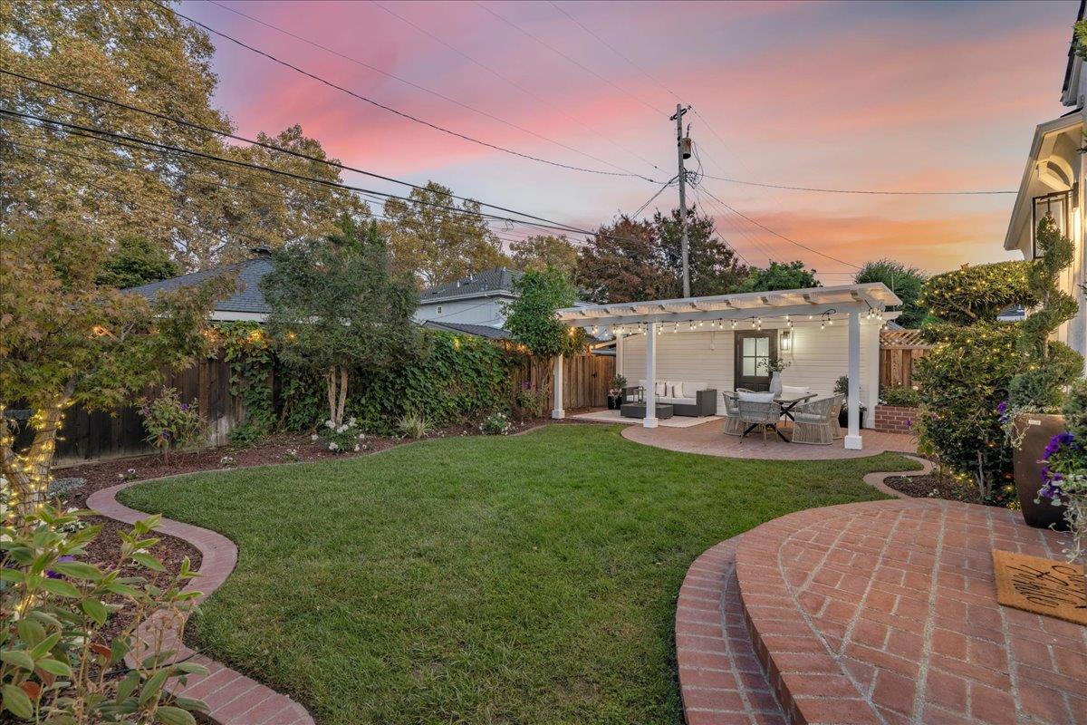 San Jose, California, 95125, United States, 3 Bedrooms Bedrooms, ,2 BathroomsBathrooms,Residential,For Sale,1989346