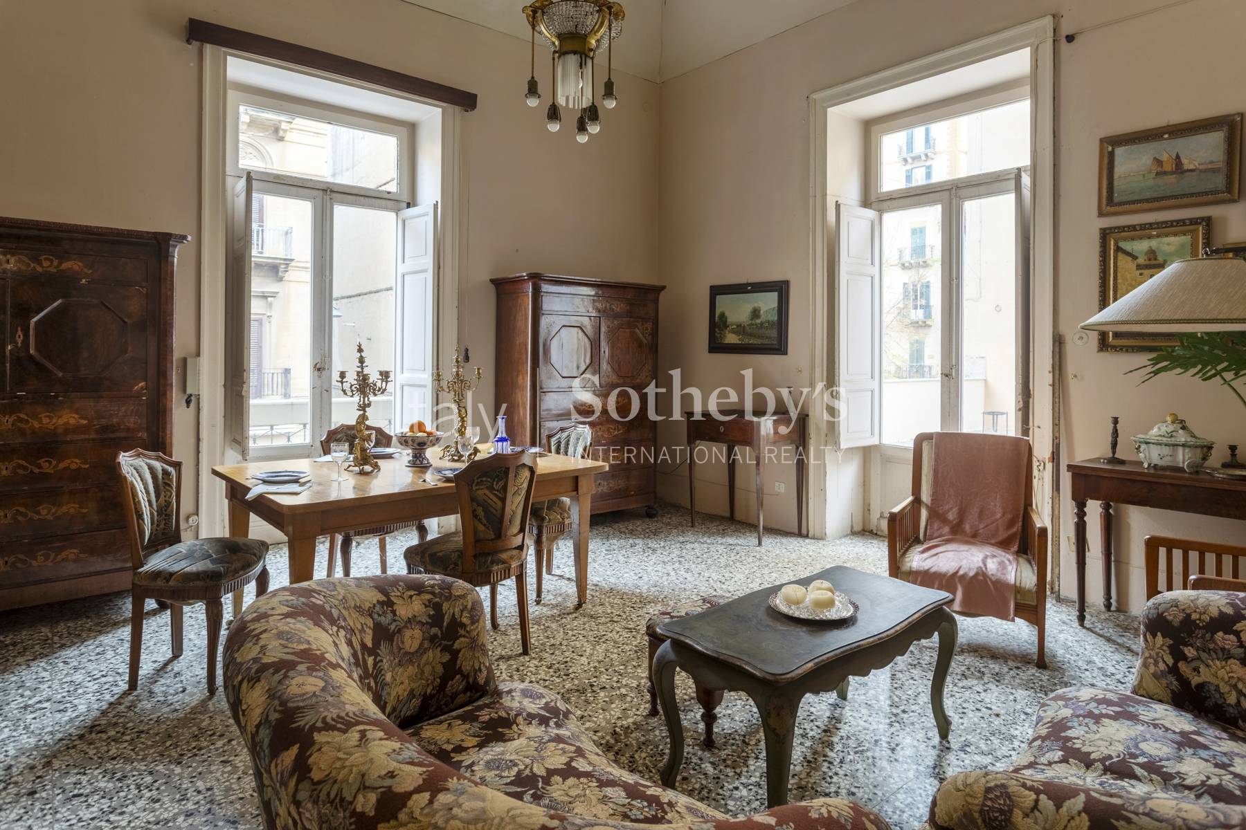  Elegant Art Nouveau–style apartment in Palermo - 物件實景