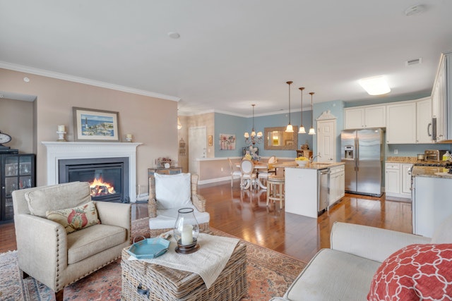 Woodland Park, New Jersey, 07424, United States, 2 Bedrooms Bedrooms, ,2 BathroomsBathrooms,Residential,For Sale,1923483