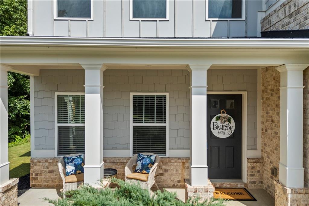 Cumming, Georgia, 30028, United States, 5 Bedrooms Bedrooms, ,4 BathroomsBathrooms,Residential,For Sale,1976985