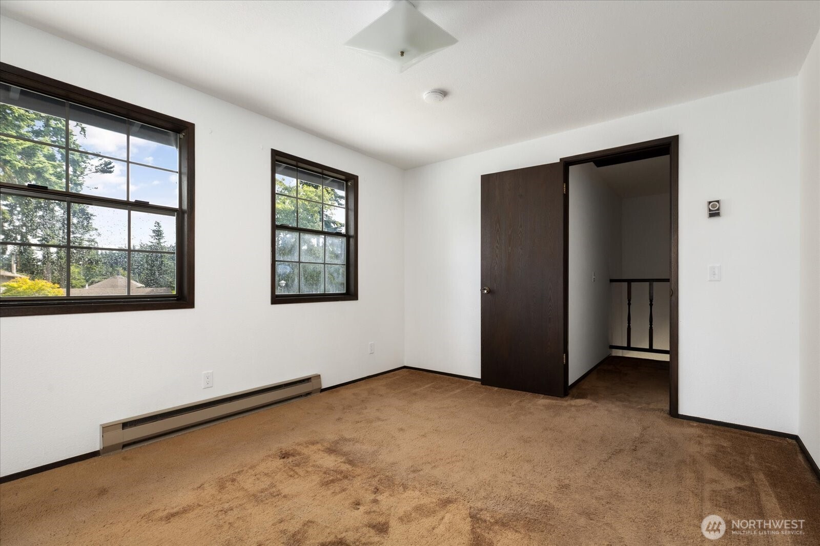 Oak Harbor, Washington, 98277, United States, 3 Bedrooms Bedrooms, ,3 BathroomsBathrooms,Residential,For Sale,1875904