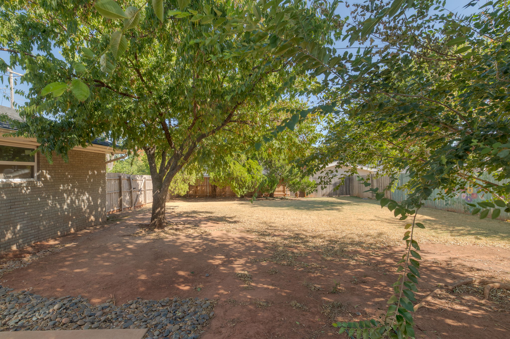  2405 Northwest 59th Street, Oklahoma City, OK 73112 - 物件實景