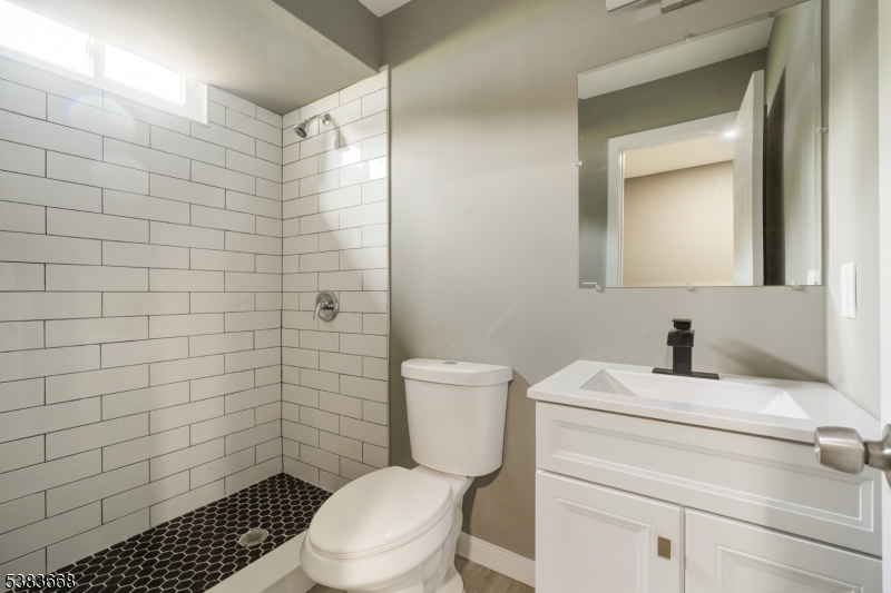 Rahway City, New Jersey, 07065, United States, 4 Bedrooms Bedrooms, ,4 BathroomsBathrooms,Residential,For Sale,1942005