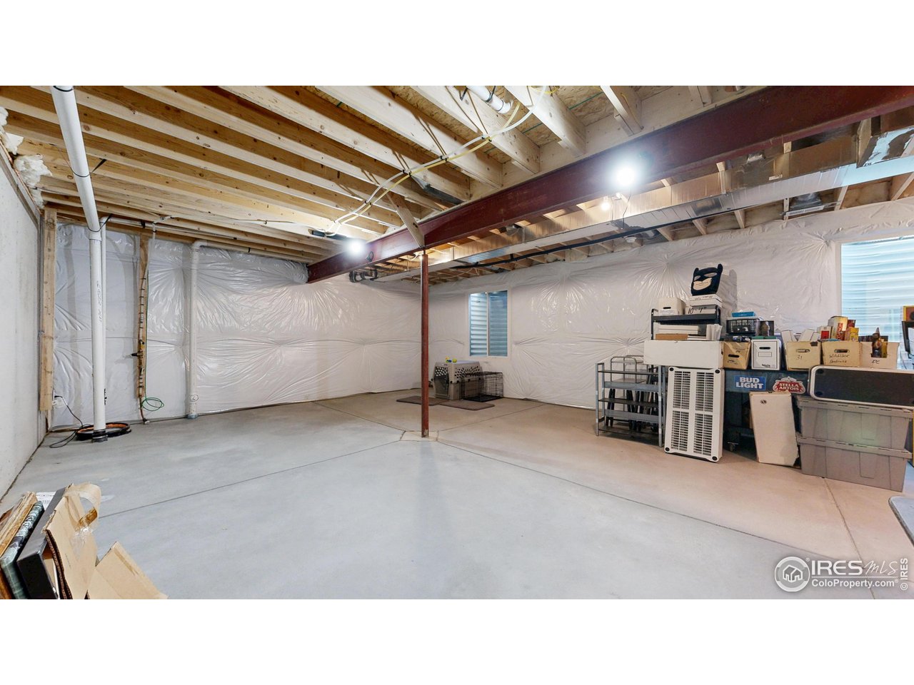 Commerce City, Colorado, 80022, United States, 3 Bedrooms Bedrooms, ,2 BathroomsBathrooms,Residential,For Sale,1987529