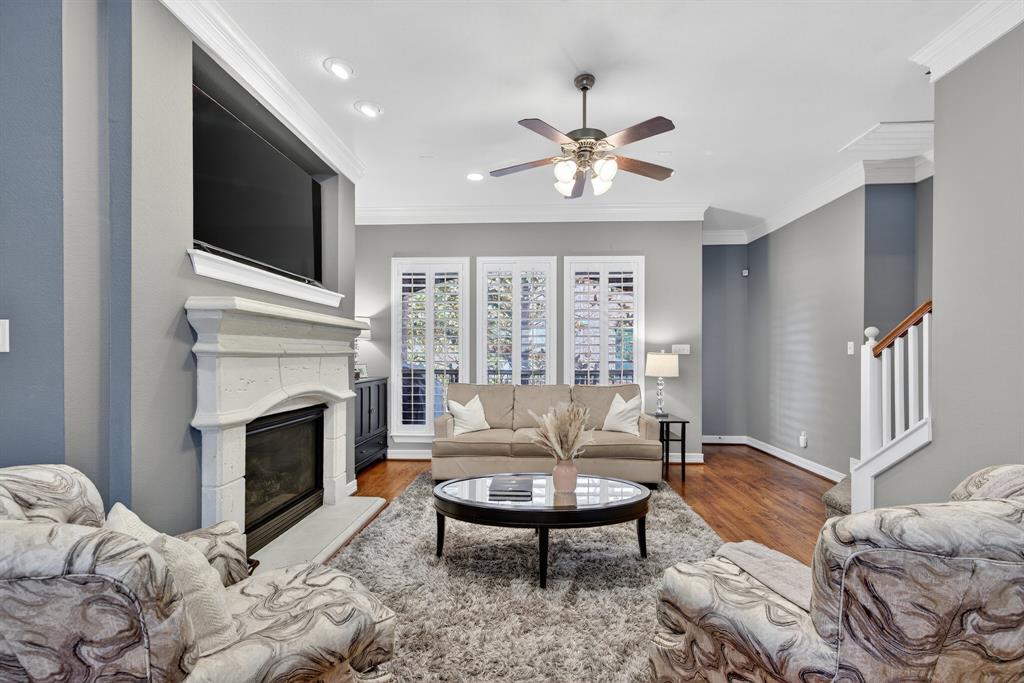 Dallas, Texas, 75219, United States, 2 Bedrooms Bedrooms, ,3 BathroomsBathrooms,Residential,For Sale,1996235