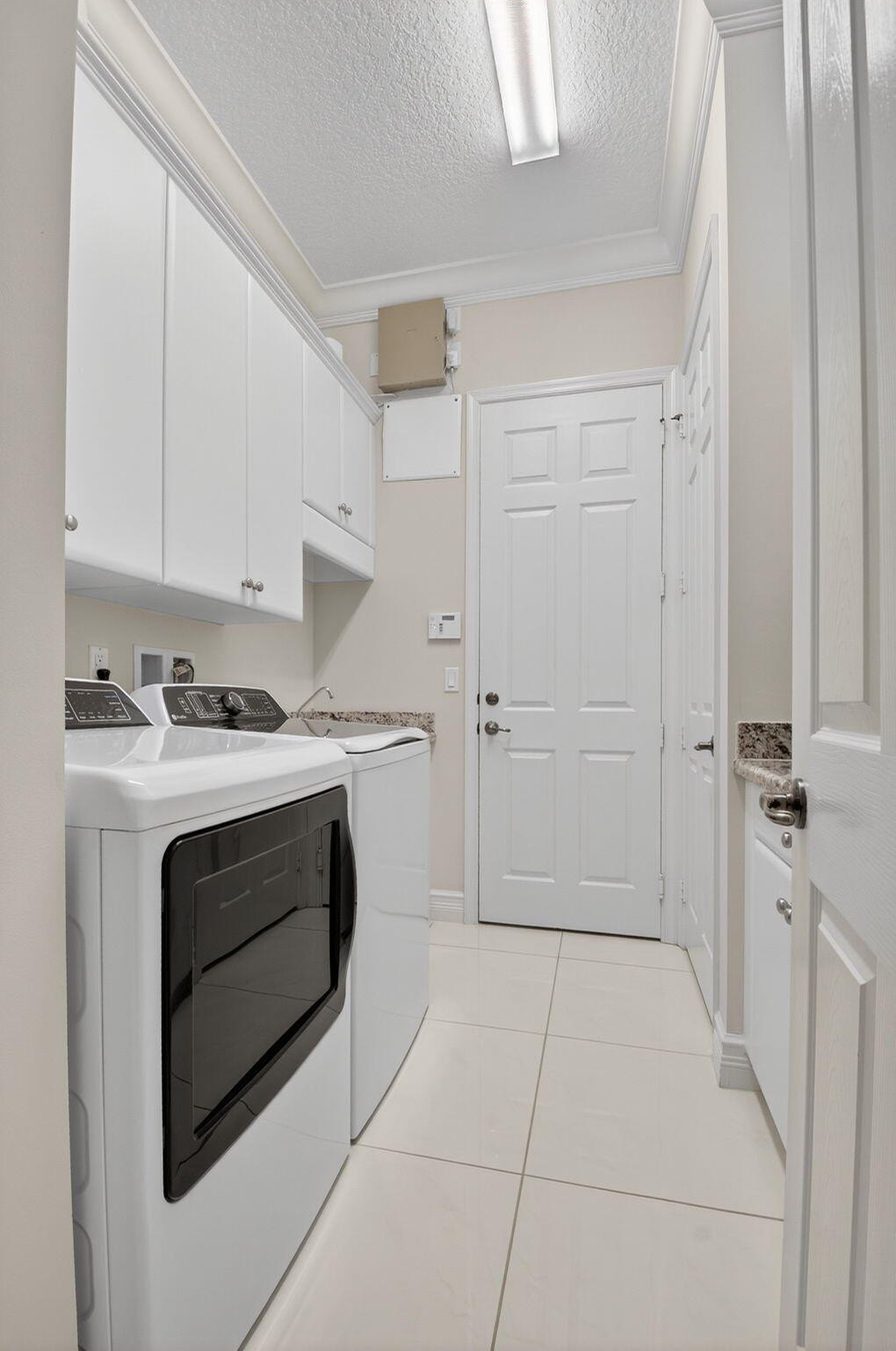 Boynton Beach, Florida, 33473, United States, 2 Bedrooms Bedrooms, ,2 BathroomsBathrooms,Residential,For Sale,1990489