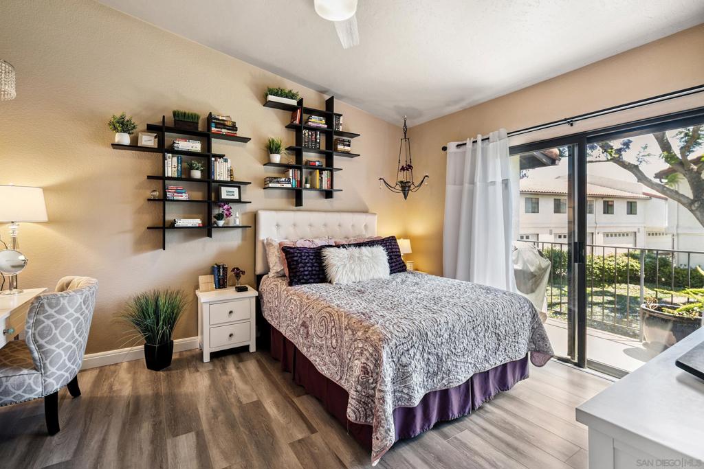 San Diego, California, 92122, United States, 2 Bedrooms Bedrooms, ,2 BathroomsBathrooms,Residential,For Sale,2002525