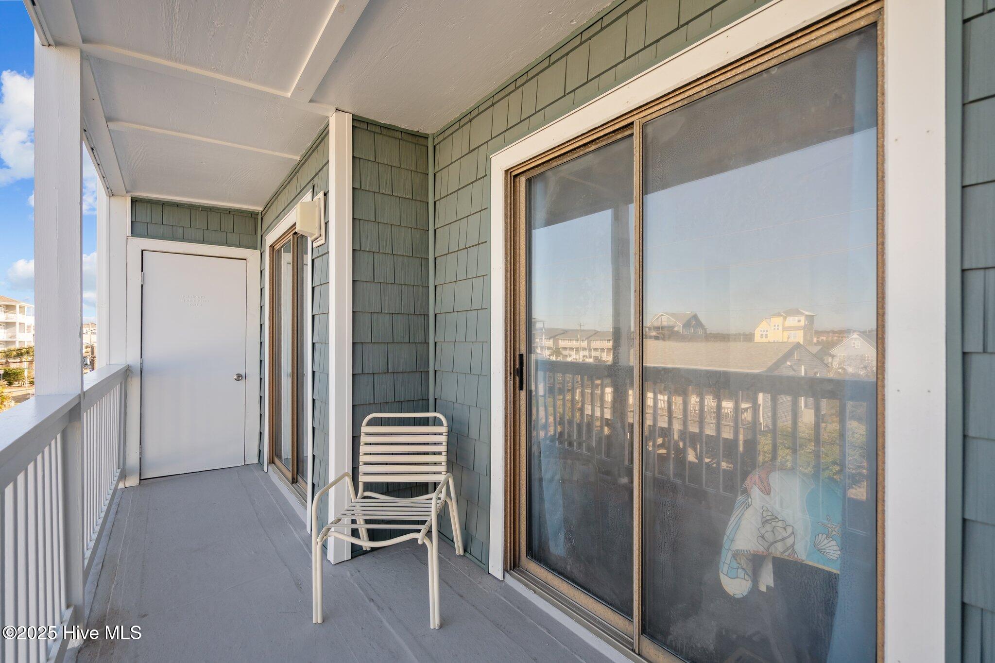 Carolina Beach, North Carolina, 28428, United States, 3 Bedrooms Bedrooms, ,2 BathroomsBathrooms,Residential,For Sale,1974214