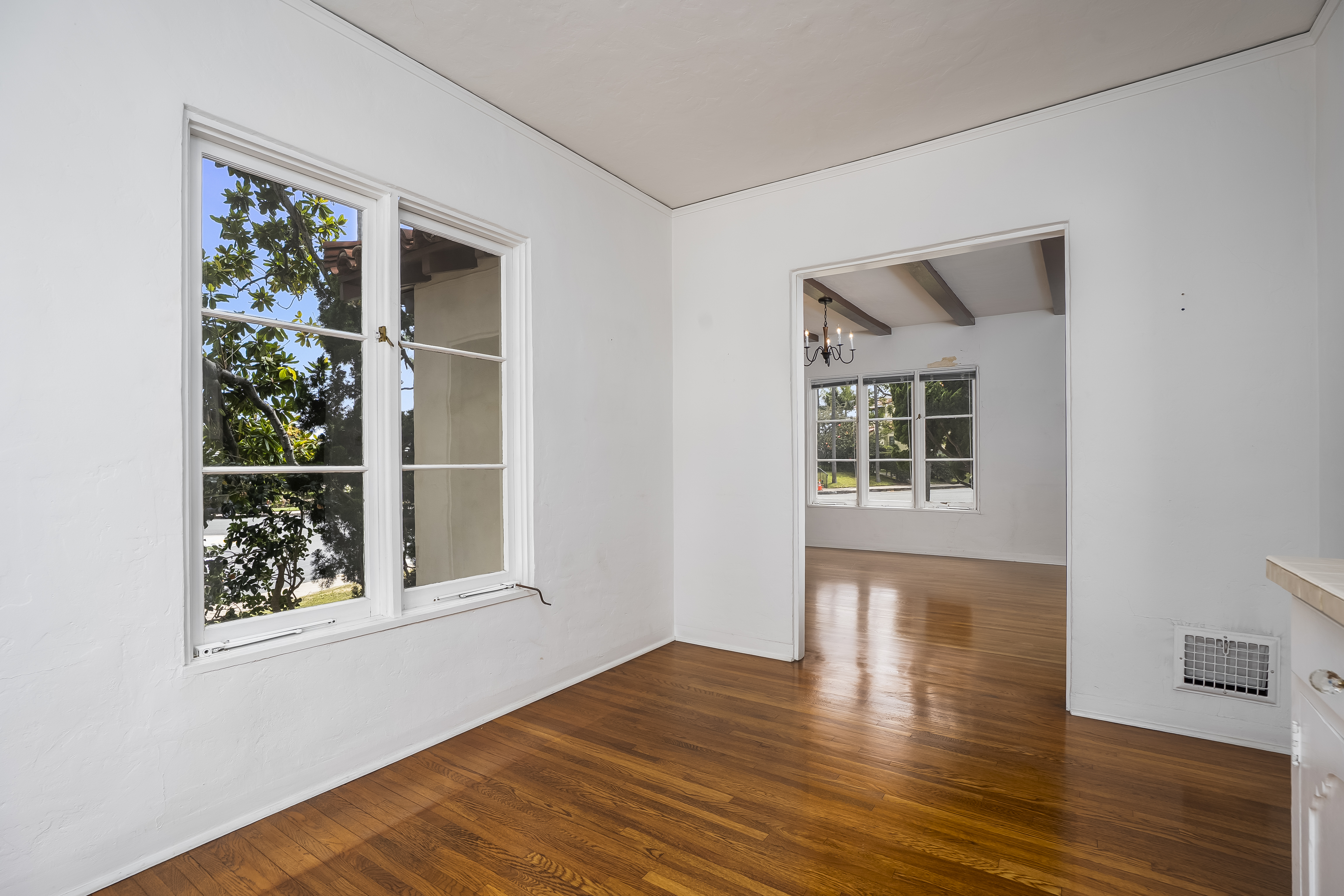  3702 Lotus Drive, San Diego, CA 92106 - 物件實景