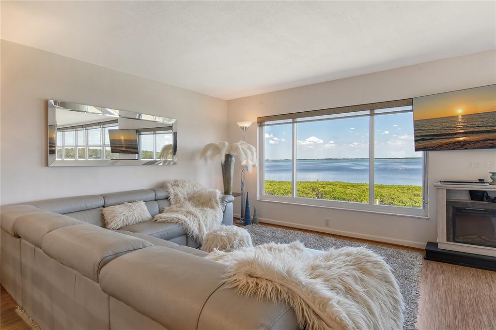 Longboat Key, Florida, 34228, United States, 2 Bedrooms Bedrooms, ,2 BathroomsBathrooms,Residential,For Sale,1857788
