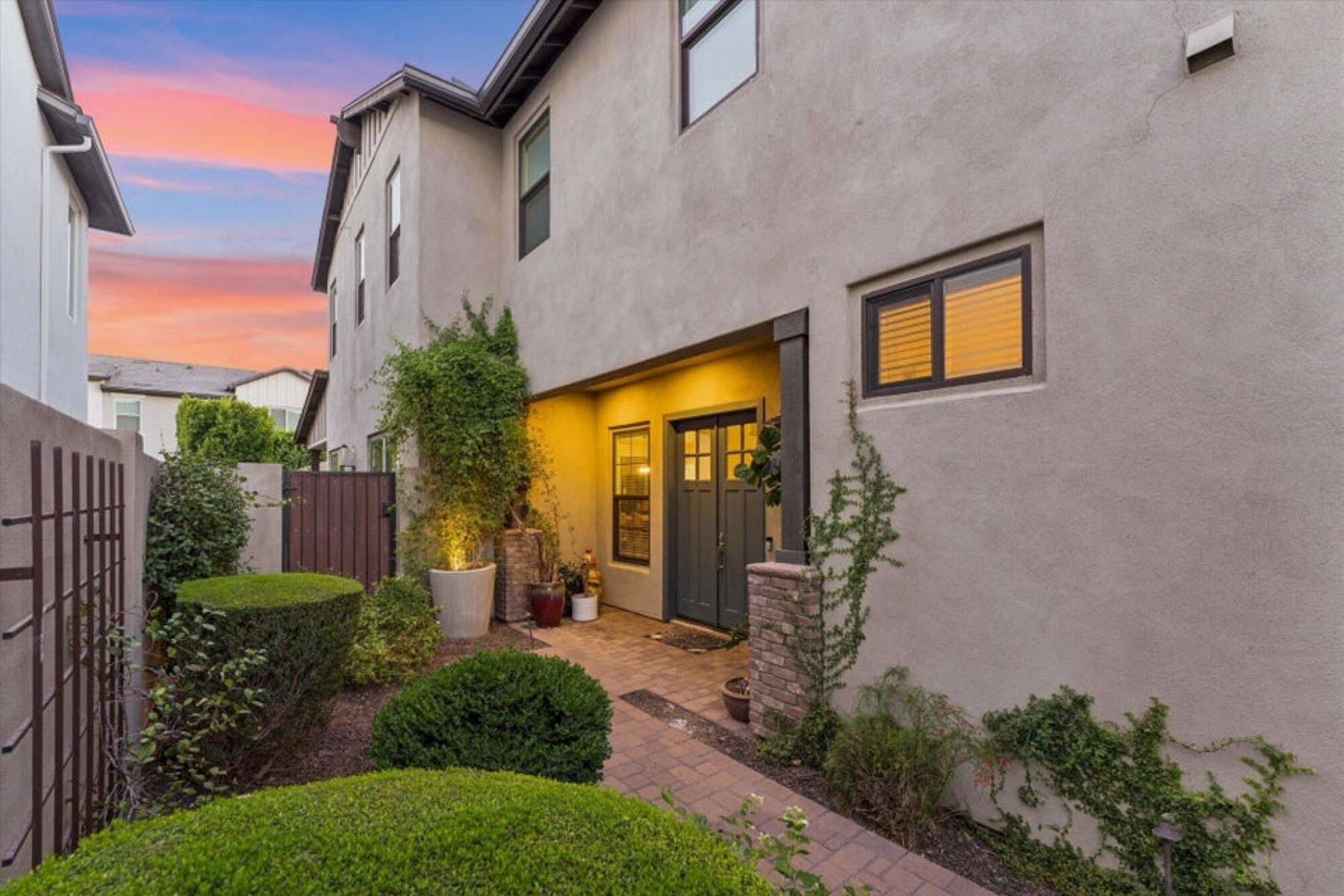  3829 E Crittenden Lane, Phoenix, AZ 85018 - 物件實景