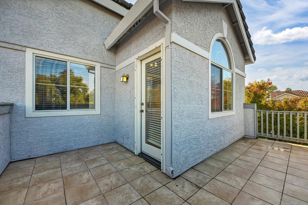 Roseville, California, 95661, United States, 4 Bedrooms Bedrooms, ,3 BathroomsBathrooms,Residential,For Sale,1989245