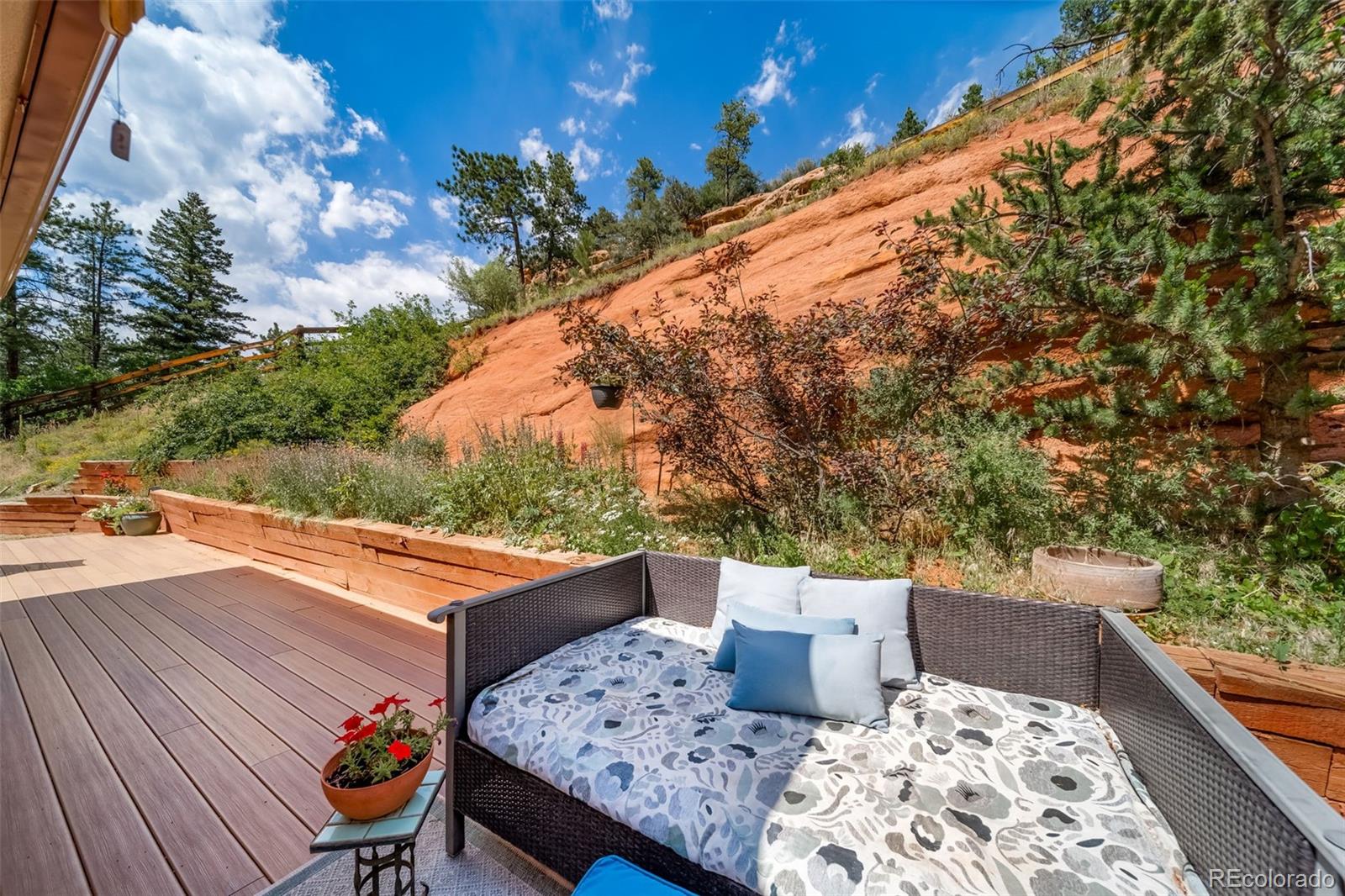 Larkspur, Colorado, 80118, United States, 2 Bedrooms Bedrooms, ,2 BathroomsBathrooms,Residential,For Sale,1924756