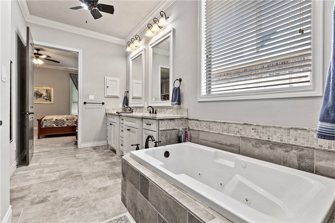College Station, Texas, 77845, United States, 3 Bedrooms Bedrooms, ,3 BathroomsBathrooms,Residential,For Sale,1940583