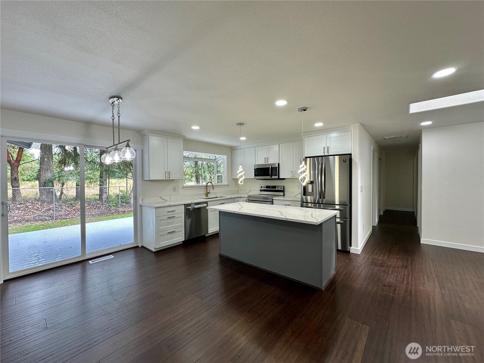 Olympia, Washington, 98516, United States, 4 Bedrooms Bedrooms, ,3 BathroomsBathrooms,Residential,For Sale,1905685