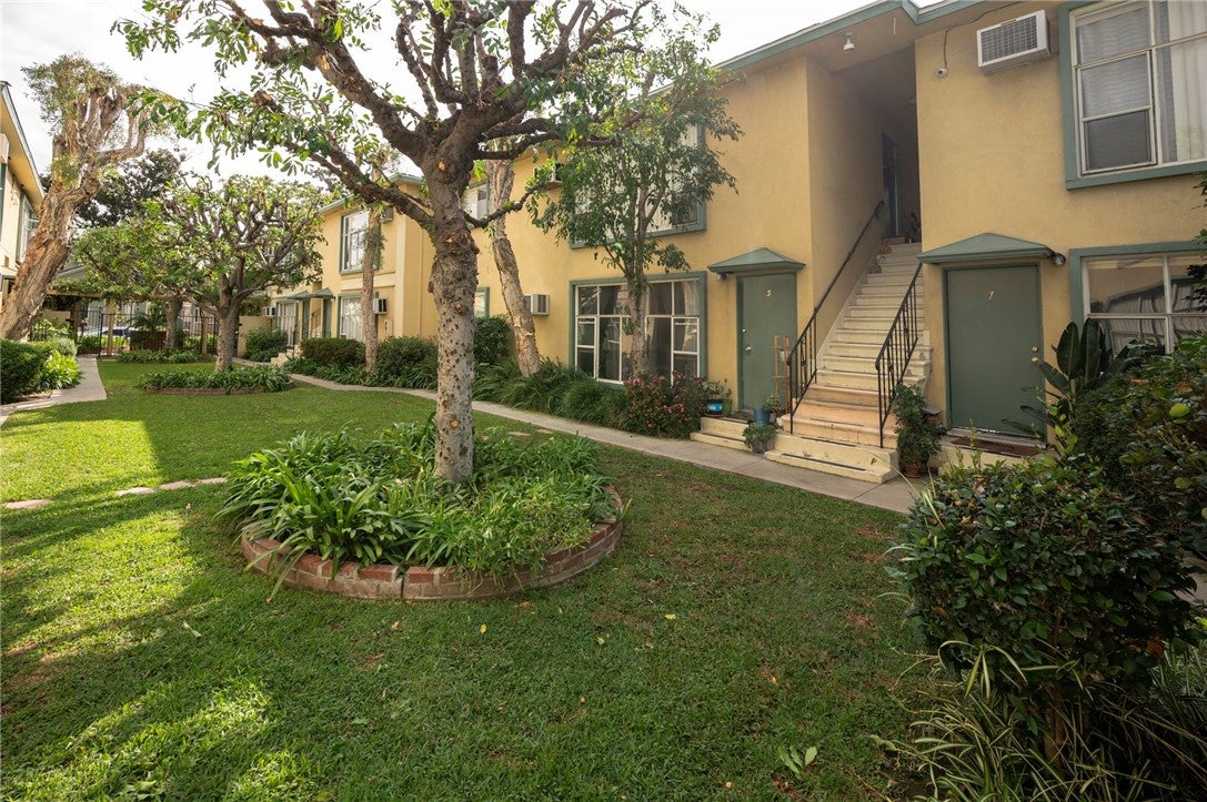 Pasadena, California, 91101, United States, ,Residential,For Sale,1830859