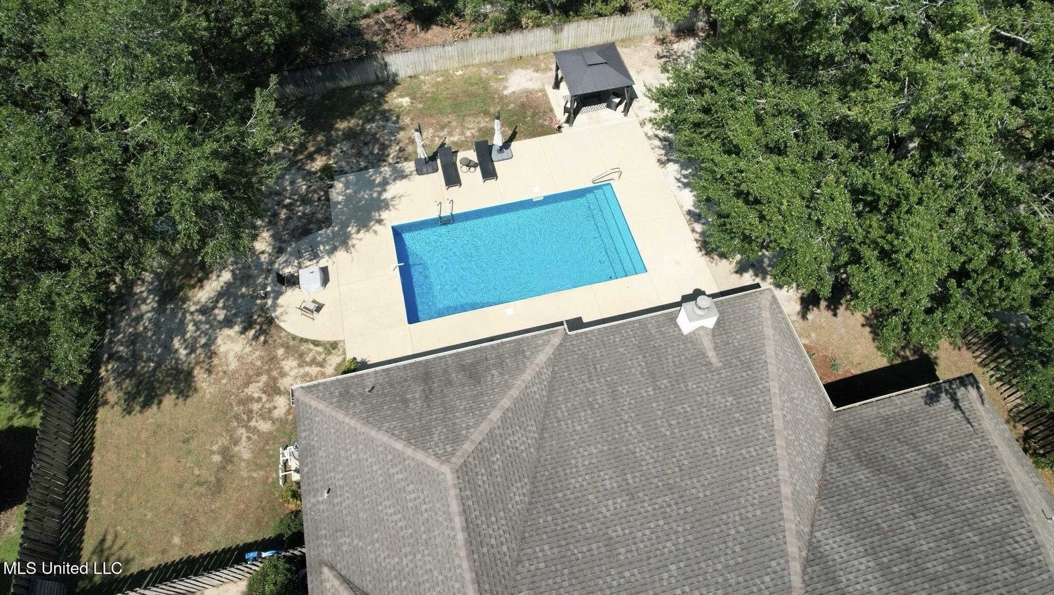 Ocean Springs, Mississippi, 39564, United States, 4 Bedrooms Bedrooms, ,3 BathroomsBathrooms,Residential,For Sale,1976002